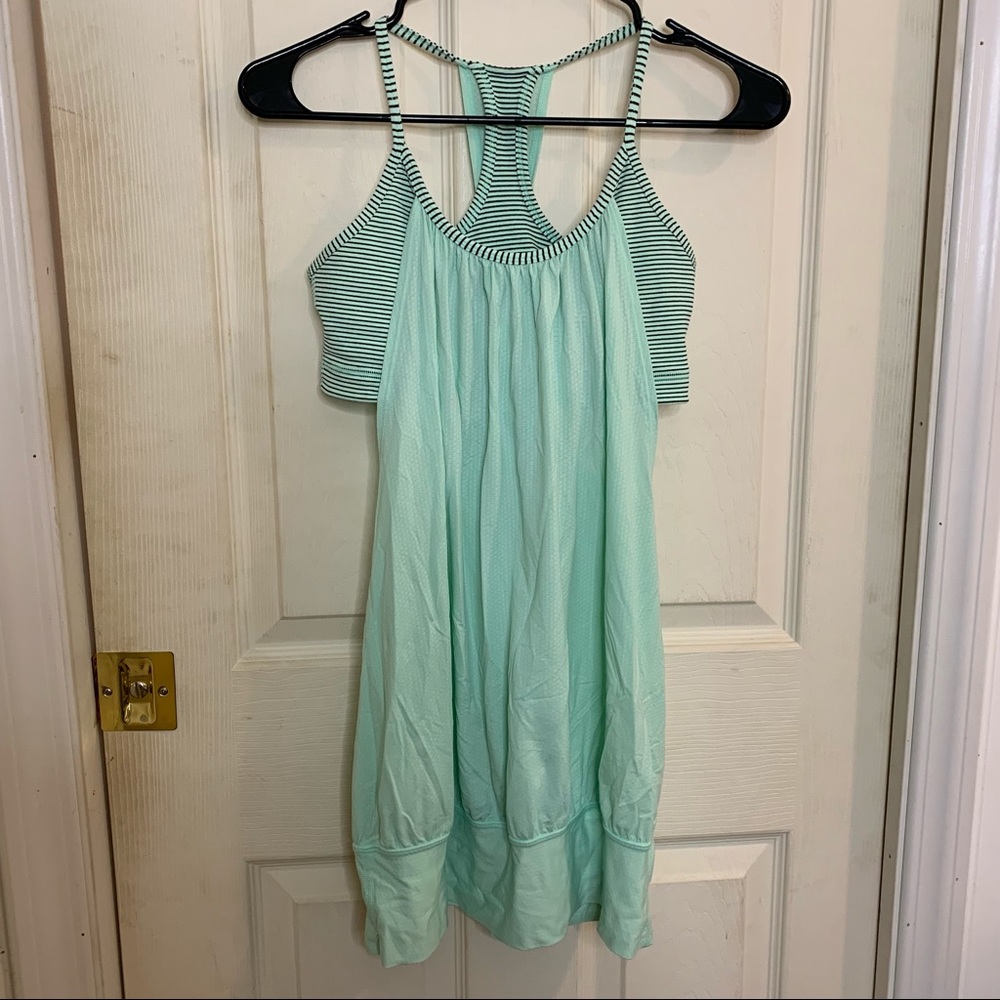 Womens Lululemon Razor Back Built-In Tank Top Mint Green Stripes Size 6